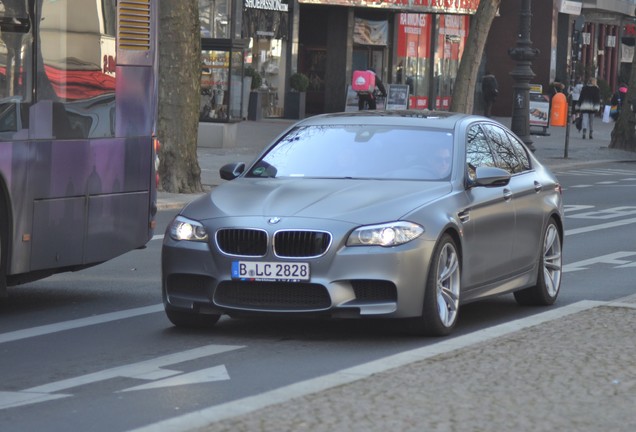 BMW M5 F10 2011