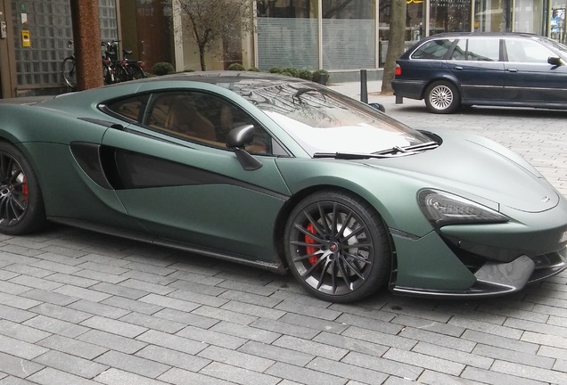 McLaren 570GT