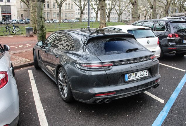 Porsche 971 Panamera Turbo Sport Turismo