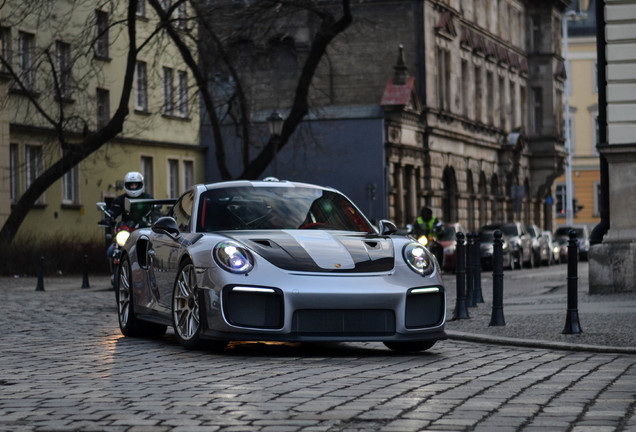 Porsche 991 GT2 RS Weissach Package