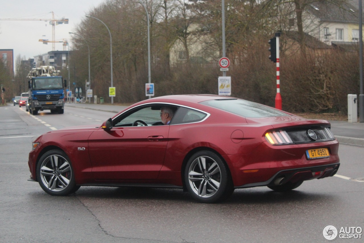 Ford Mustang GT 2015