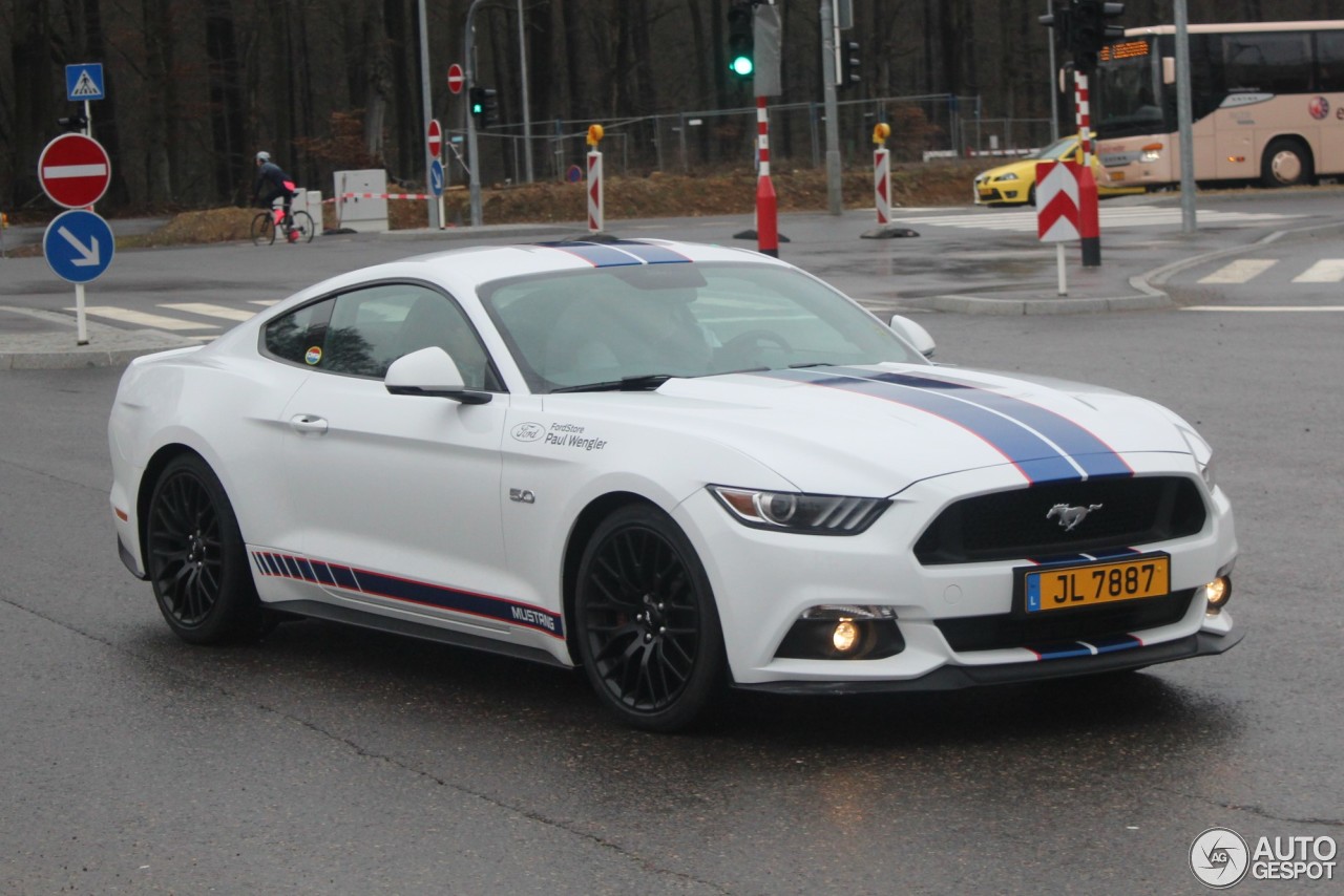 Ford Mustang GT 2015