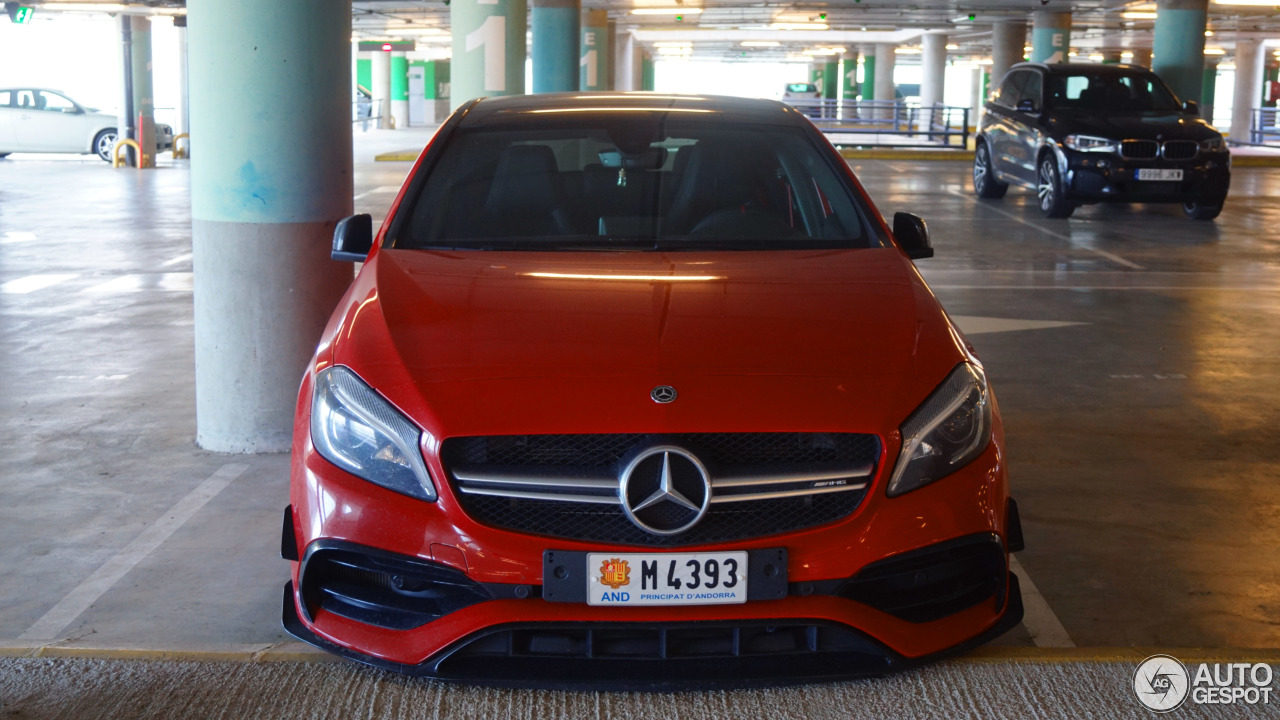 Mercedes-AMG A 45 W176 2015