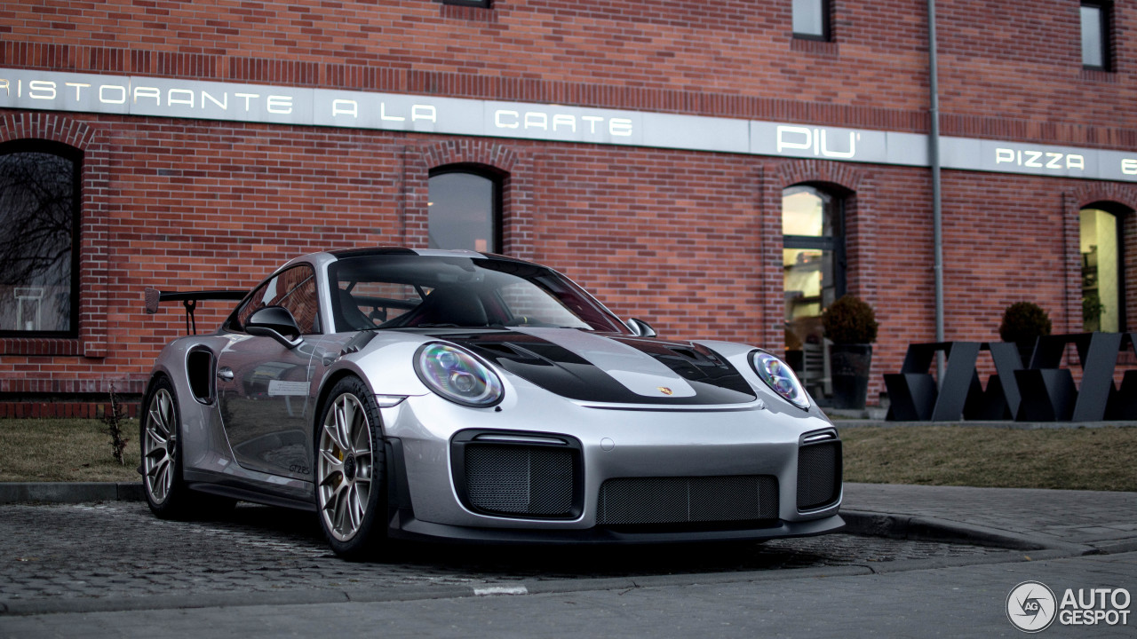 Porsche 991 GT2 RS Weissach Package