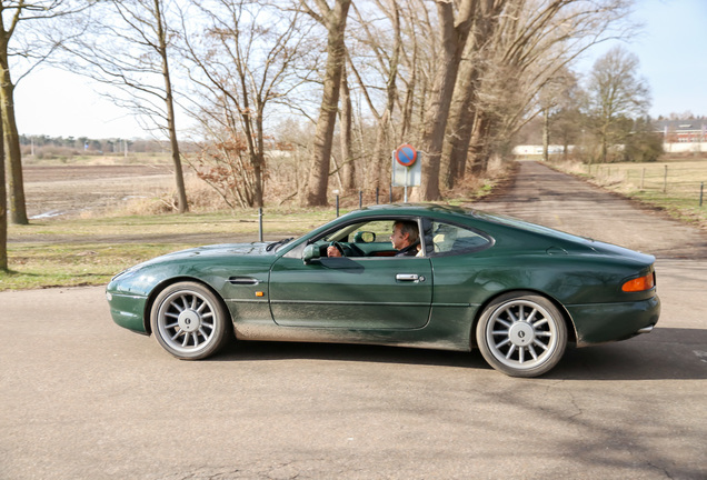 Aston Martin DB7