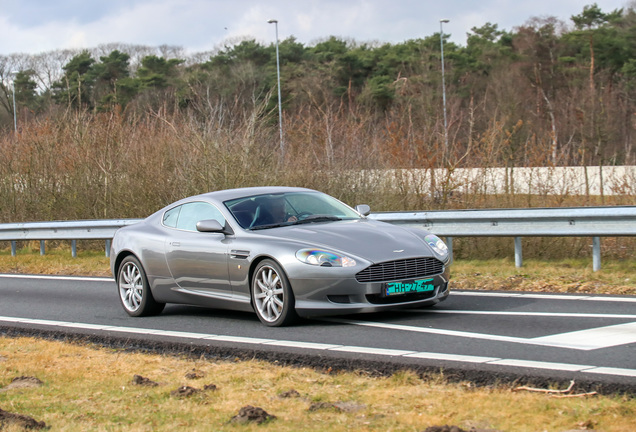 Aston Martin DB9