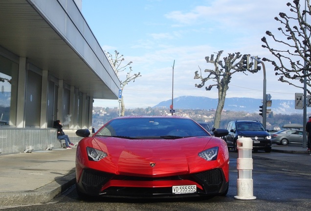 Lamborghini Aventador LP750-4 SuperVeloce