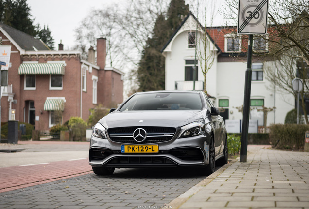 Mercedes-AMG A 45 W176 2015