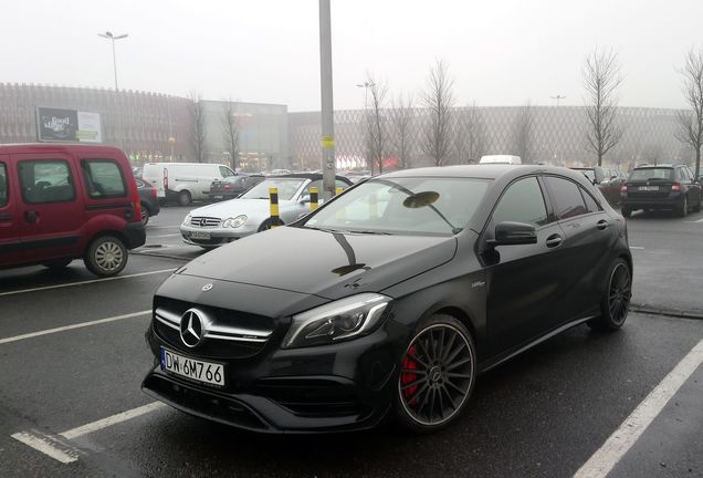 Mercedes-AMG A 45 W176 2015