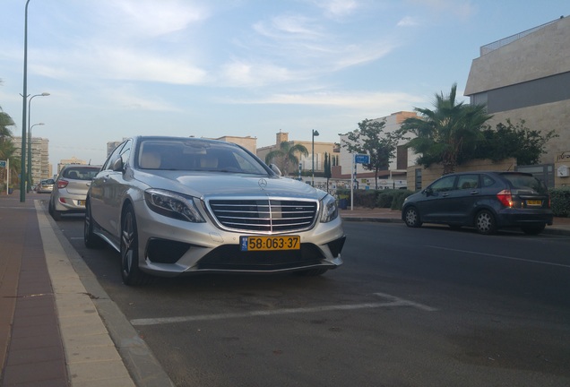 Mercedes-AMG S 63 V222