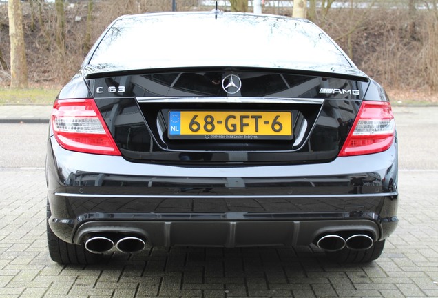 Mercedes-Benz C 63 AMG W204