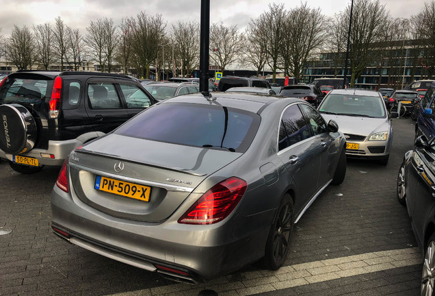 Mercedes-Benz S 65 AMG V222