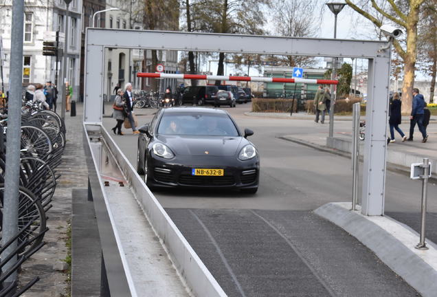 Porsche 970 Panamera GTS MkII