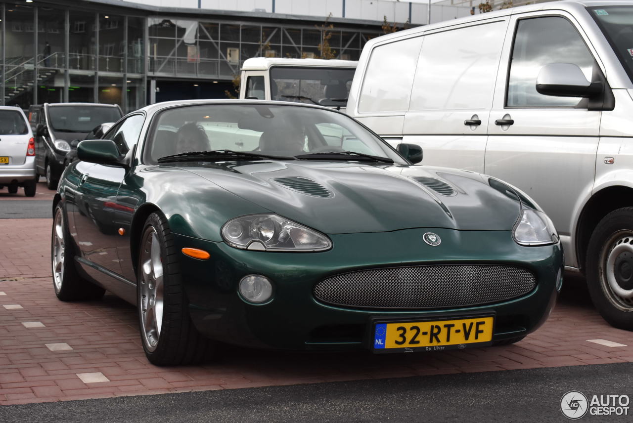 Jaguar XKR