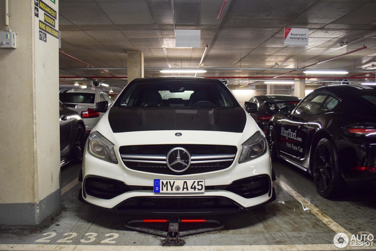 Mercedes-AMG A 45 W176 2015