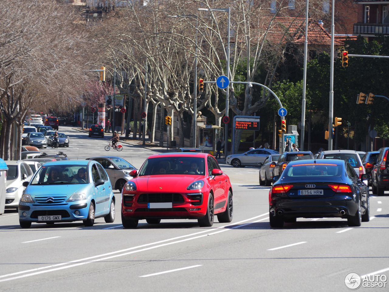 Porsche 95B Macan GTS