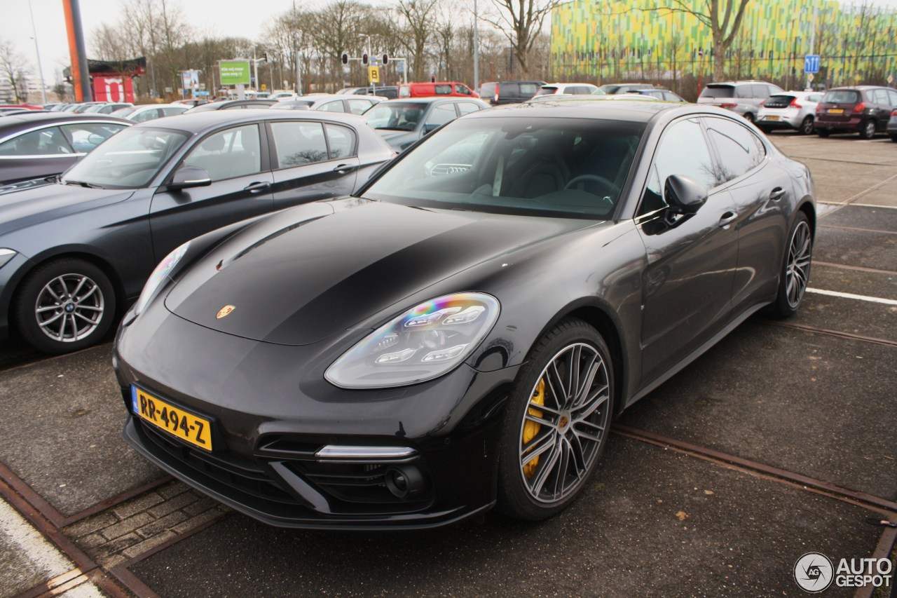 Porsche 971 Panamera Turbo S E-Hybrid