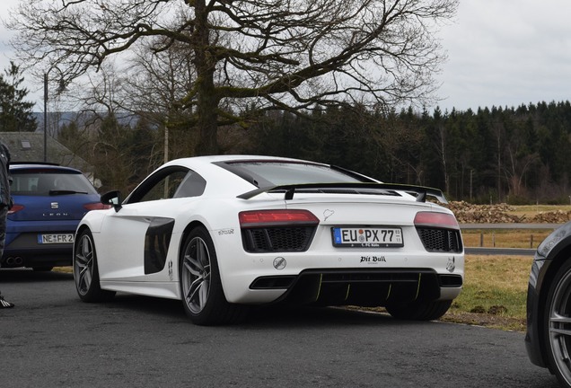 Audi R8 V10 Plus 2015