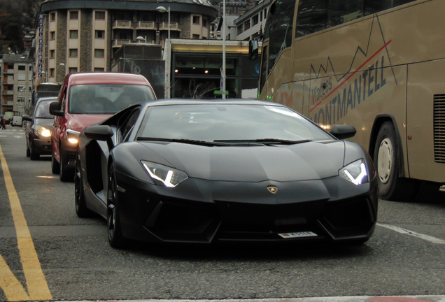 Lamborghini Aventador LP700-4