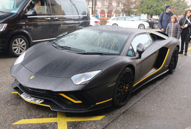 Lamborghini Aventador S LP740-4 Roadster