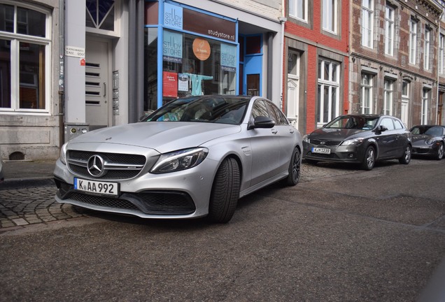 Mercedes-AMG C 63 S W205