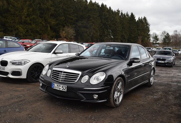 Mercedes-Benz E 55 AMG