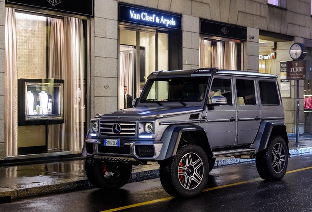 Mercedes-Benz G 500 4X4²