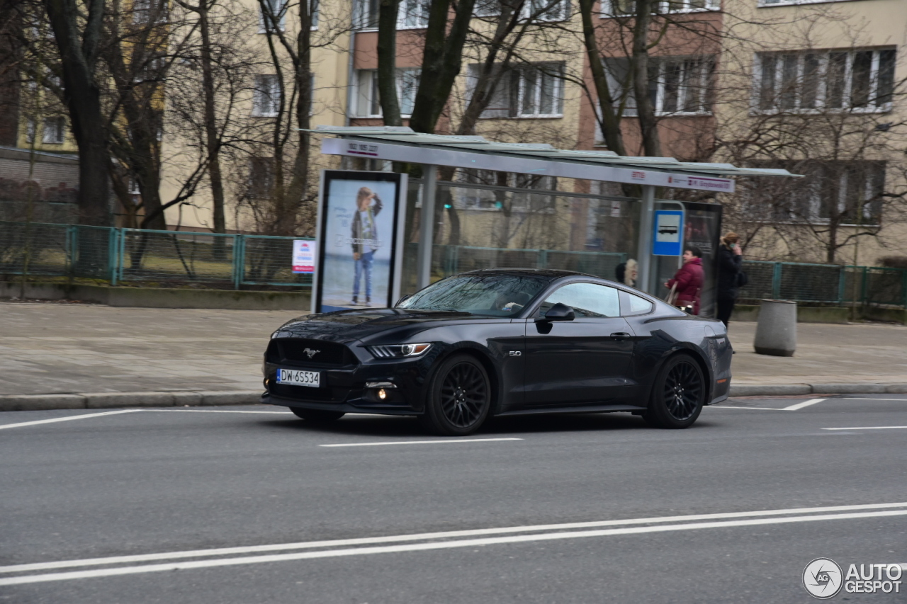 Ford Mustang GT 2015