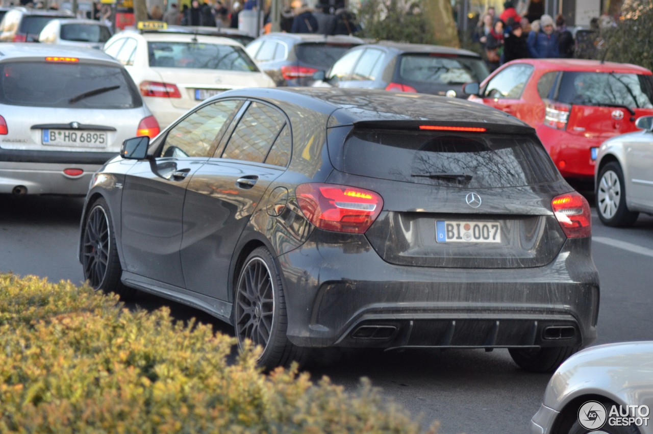 Mercedes-AMG A 45 W176 2015