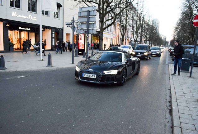 Audi R8 V10 Spyder 2016