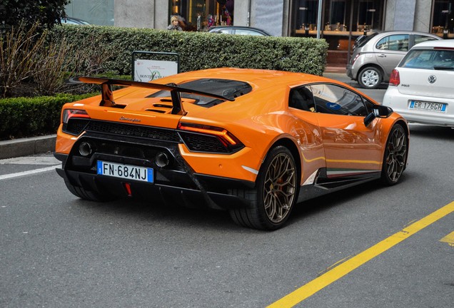 Lamborghini Huracán LP640-4 Performante