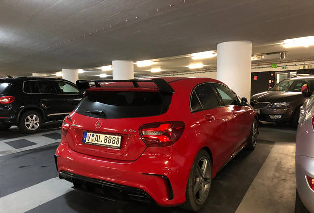 Mercedes-AMG A 45 W176 2015