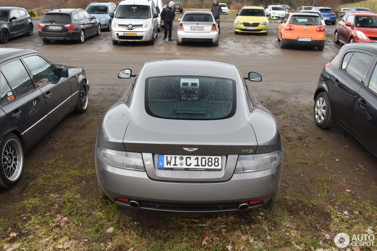 Aston Martin DB9 2010