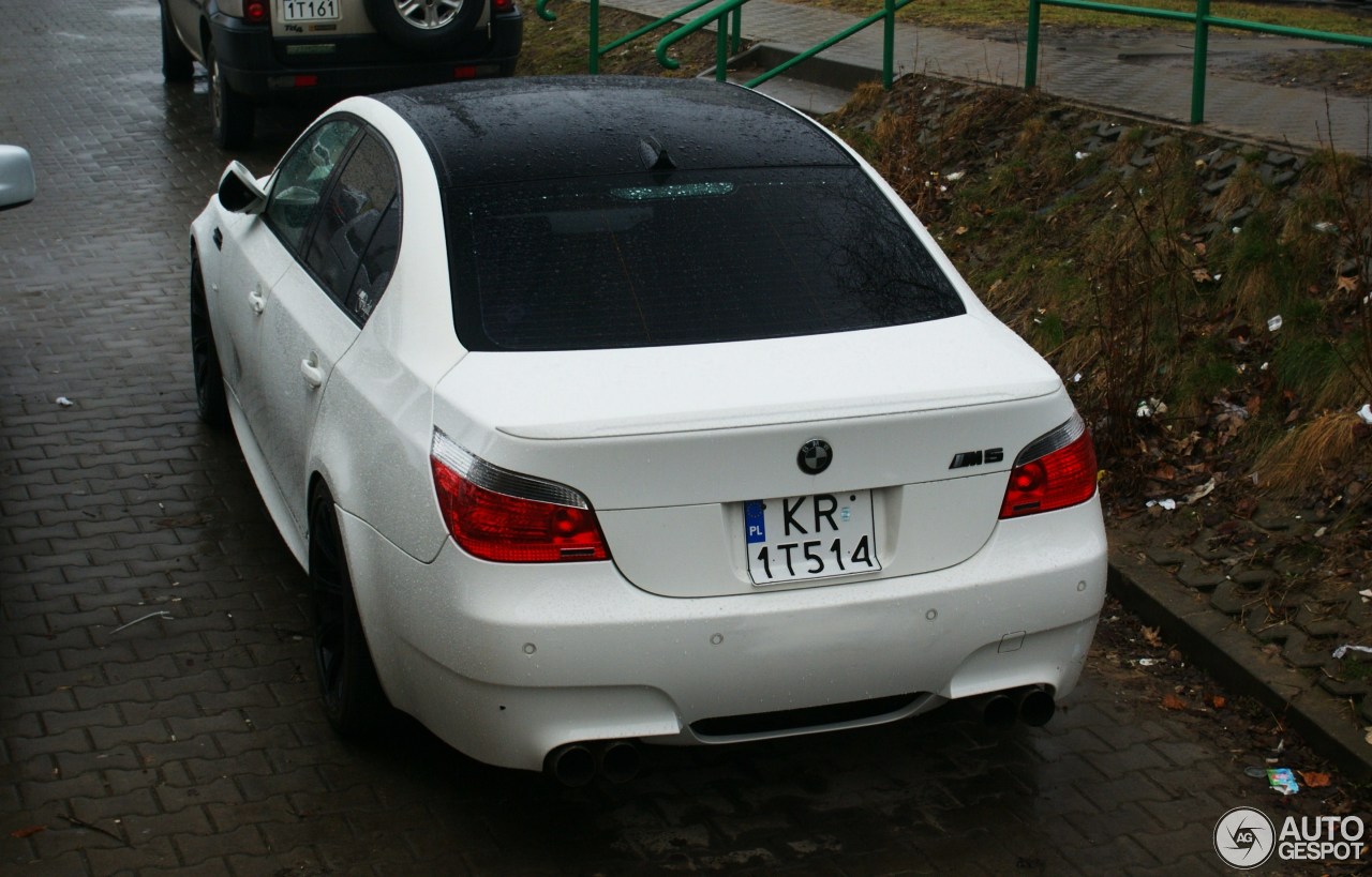 BMW M5 E60 2007