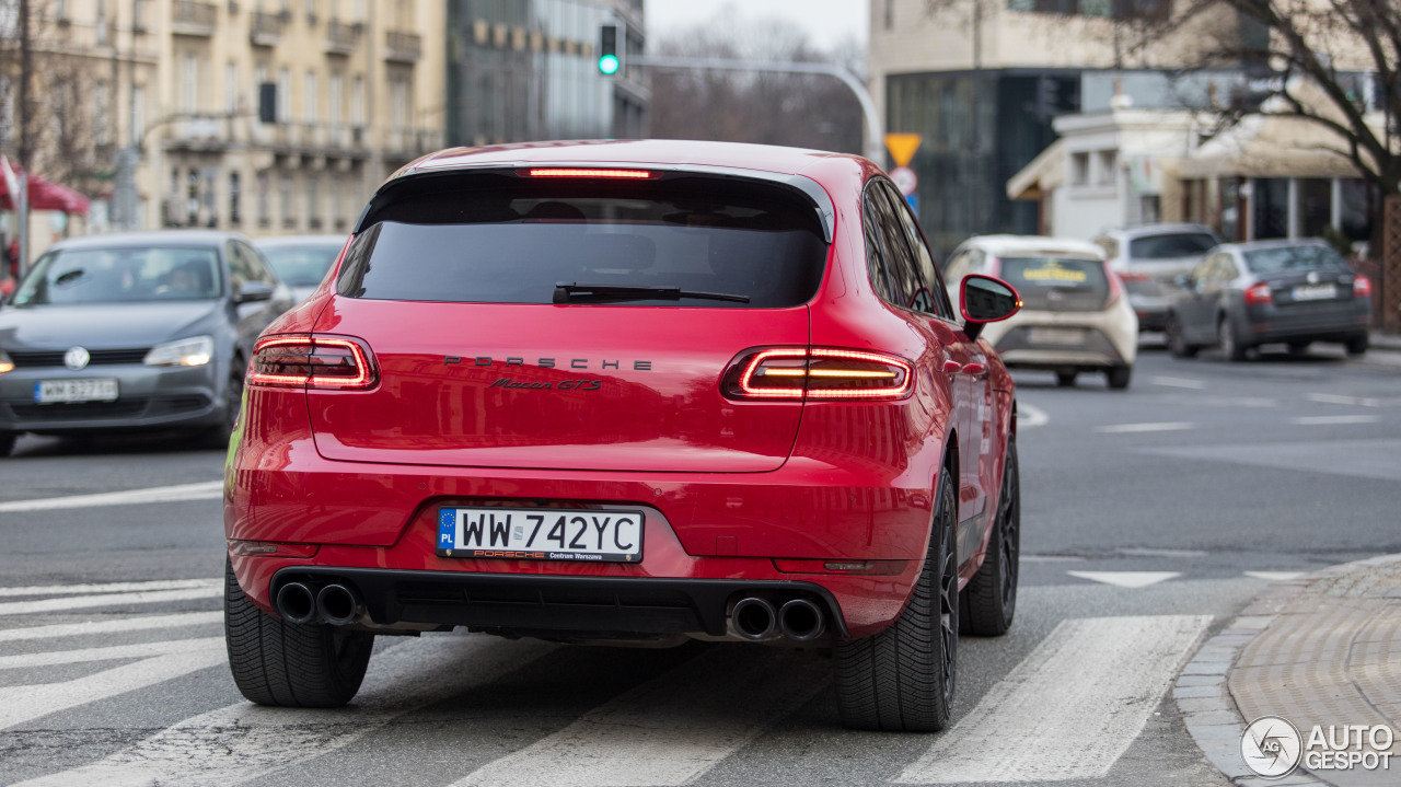 Porsche 95B Macan GTS