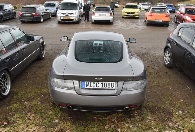 Aston Martin DB9 2010