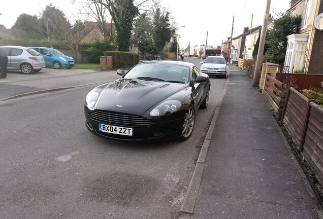 Aston Martin DB9