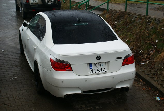 BMW M5 E60 2007