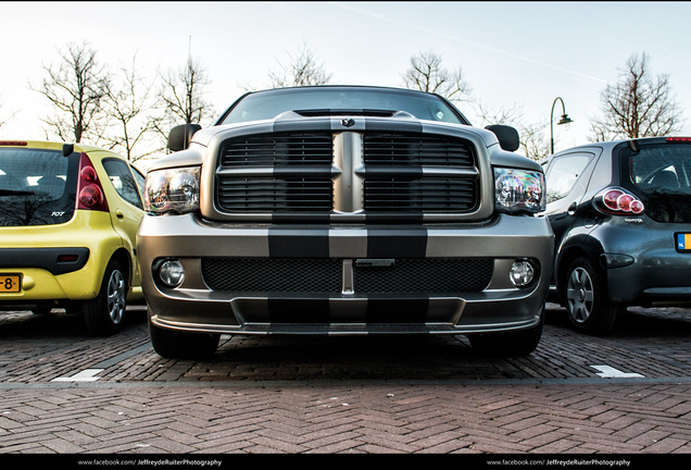 Dodge RAM SRT-10 Quad-Cab