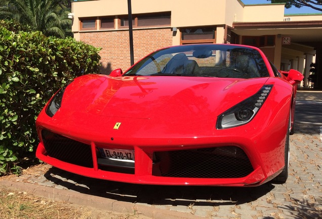 Ferrari 488 Spider