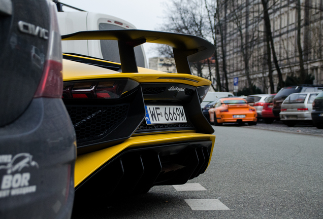 Lamborghini Aventador LP750-4 SuperVeloce