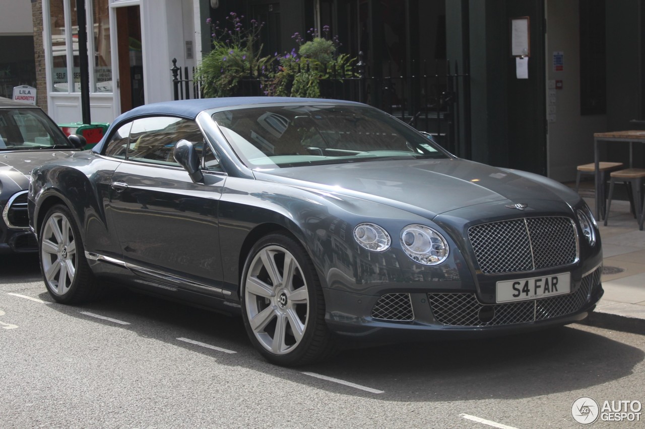 Bentley Continental GTC 2012