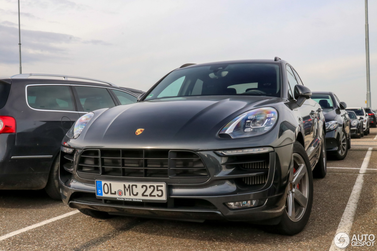 Porsche 95B Macan GTS