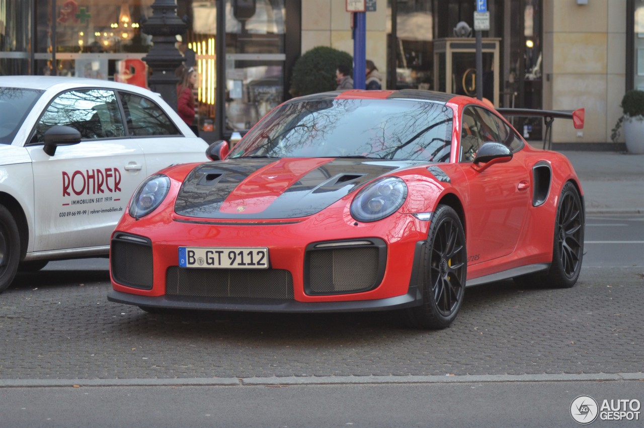 Porsche 991 GT2 RS Weissach Package