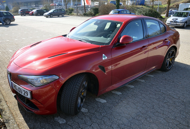 Alfa Romeo Giulia Quadrifoglio