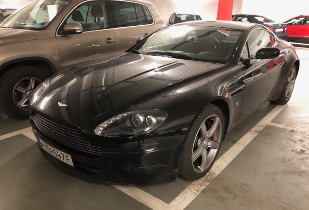 Aston Martin V8 Vantage