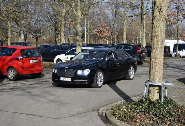 Bentley Flying Spur V8