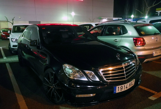 Mercedes-Benz E 63 AMG W212 V8 Biturbo