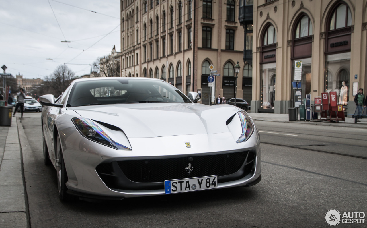 Ferrari 812 Superfast