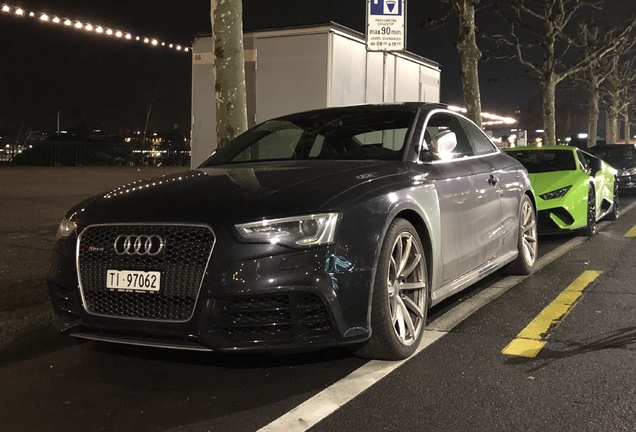 Audi RS5 B8 2012